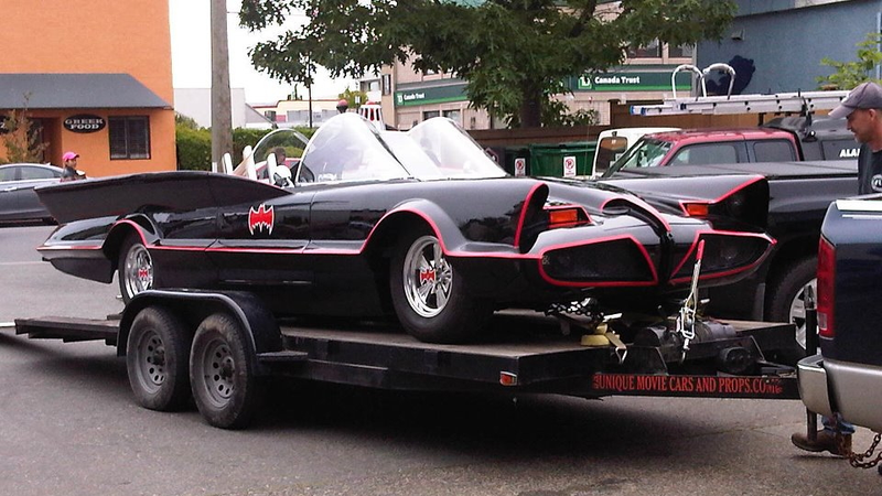 Illustration for article titled The 'Lamborghini Batman' Just Got A Real Batmobile To Visit Sick Kids Across The Country